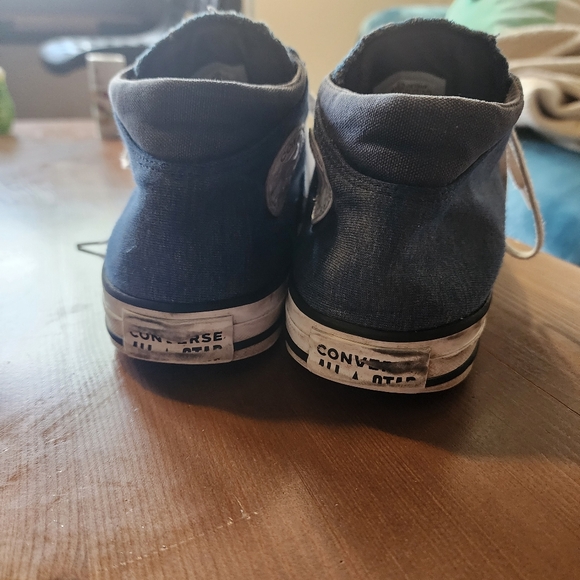 Converse Navy High-Tops with White Accents - Picture 4 of 6